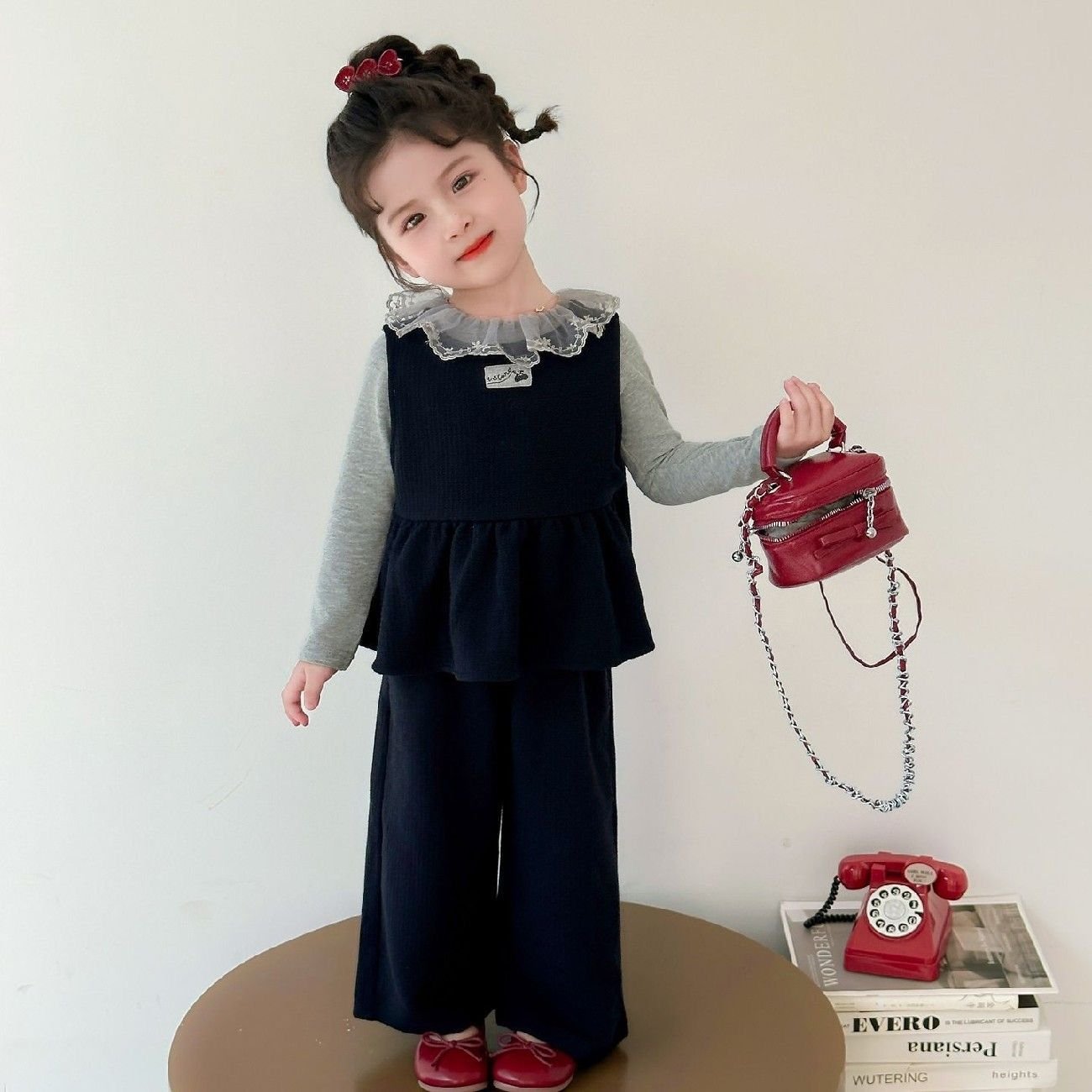 Midnight Ruffle Charm Set - Image 2