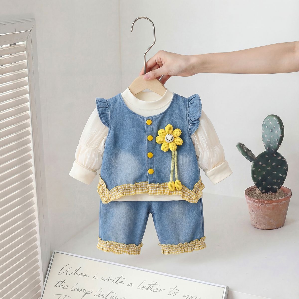 Sunny Denim Bloom Set - Image 2